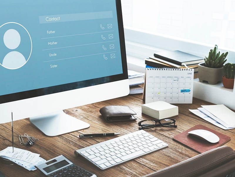 Image for the blog titled. Top 10 benefits of recruitment software.